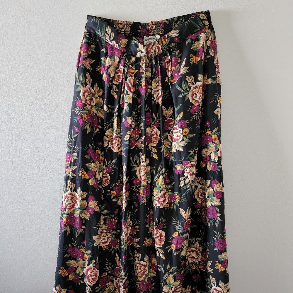 Vintage Floral Pull-on Midi Skirt